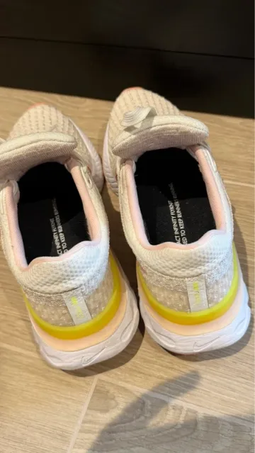 Gebrauchtes Rose Nike Running Shoes bike — Bild 4 von 5