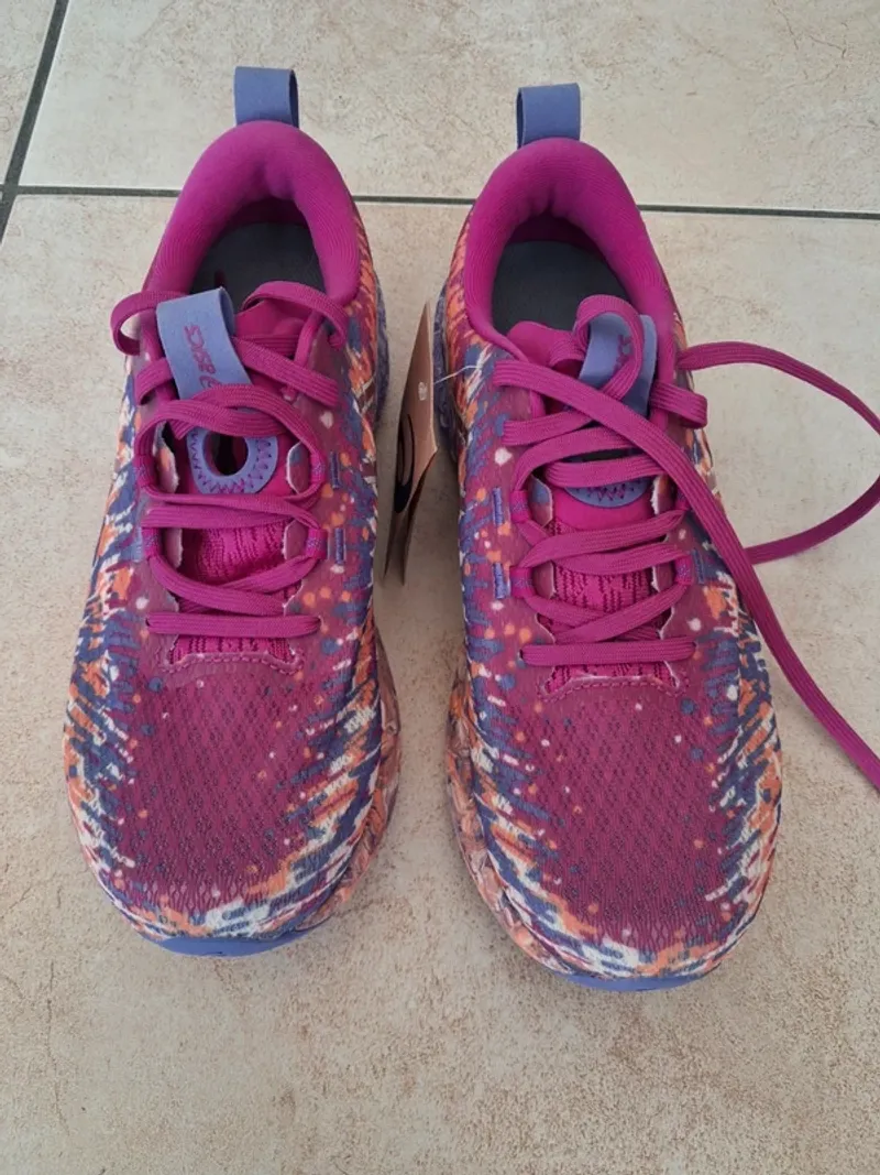 Gebrauchtes Asics Noosa Tri 16 Running Shoes