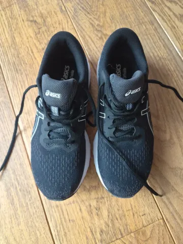 Used Asics Hardloopschoen bike — image 1 of 3