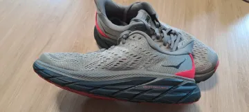 Used Hoka Clifton 8 bike — image 3 of 13