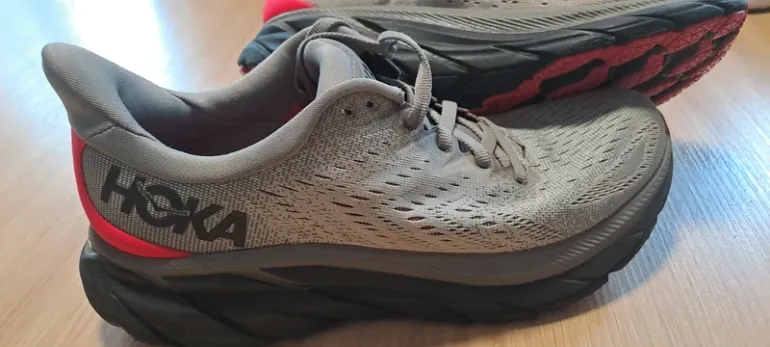 Used Hoka Clifton 8 bike — image 5 of 13