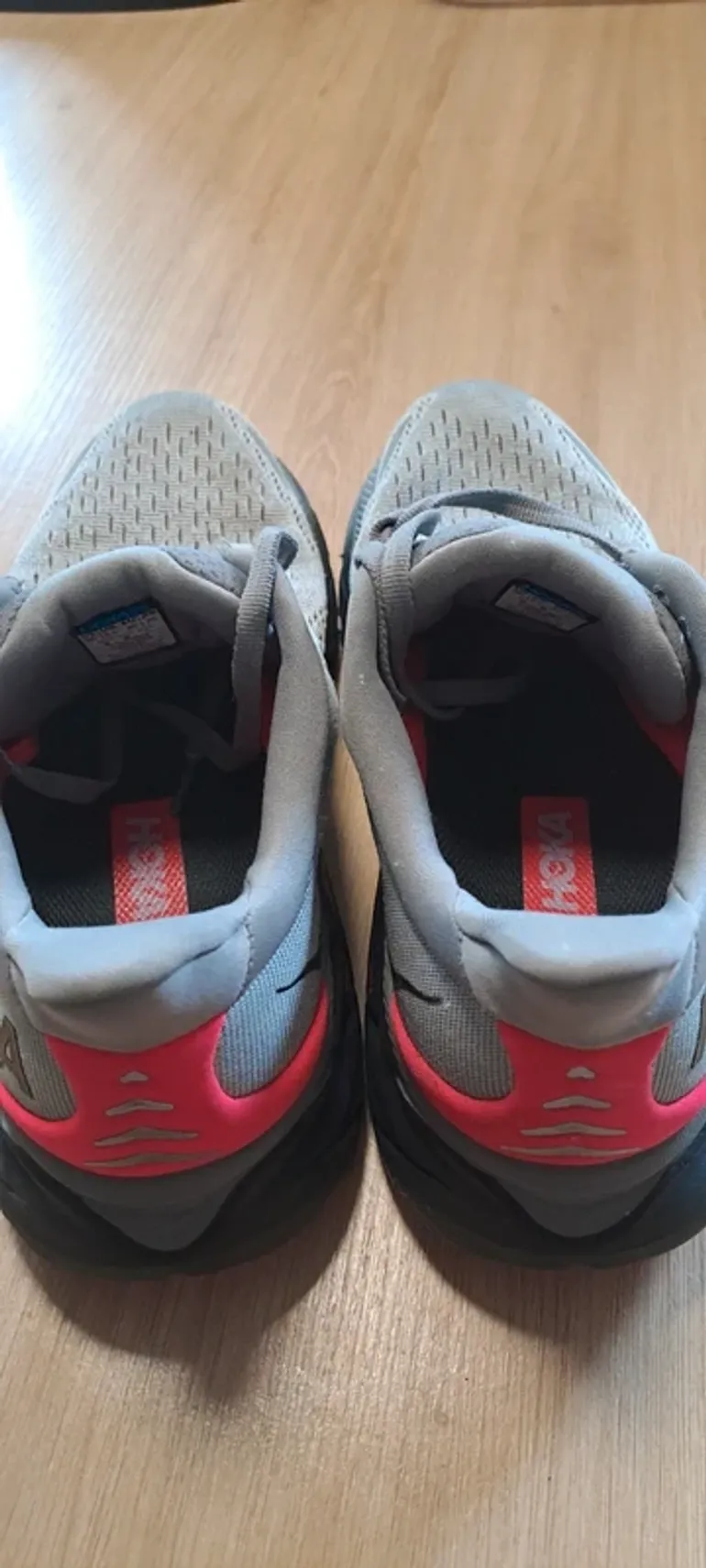 Used Hoka Clifton 8 bike — image 10 of 13
