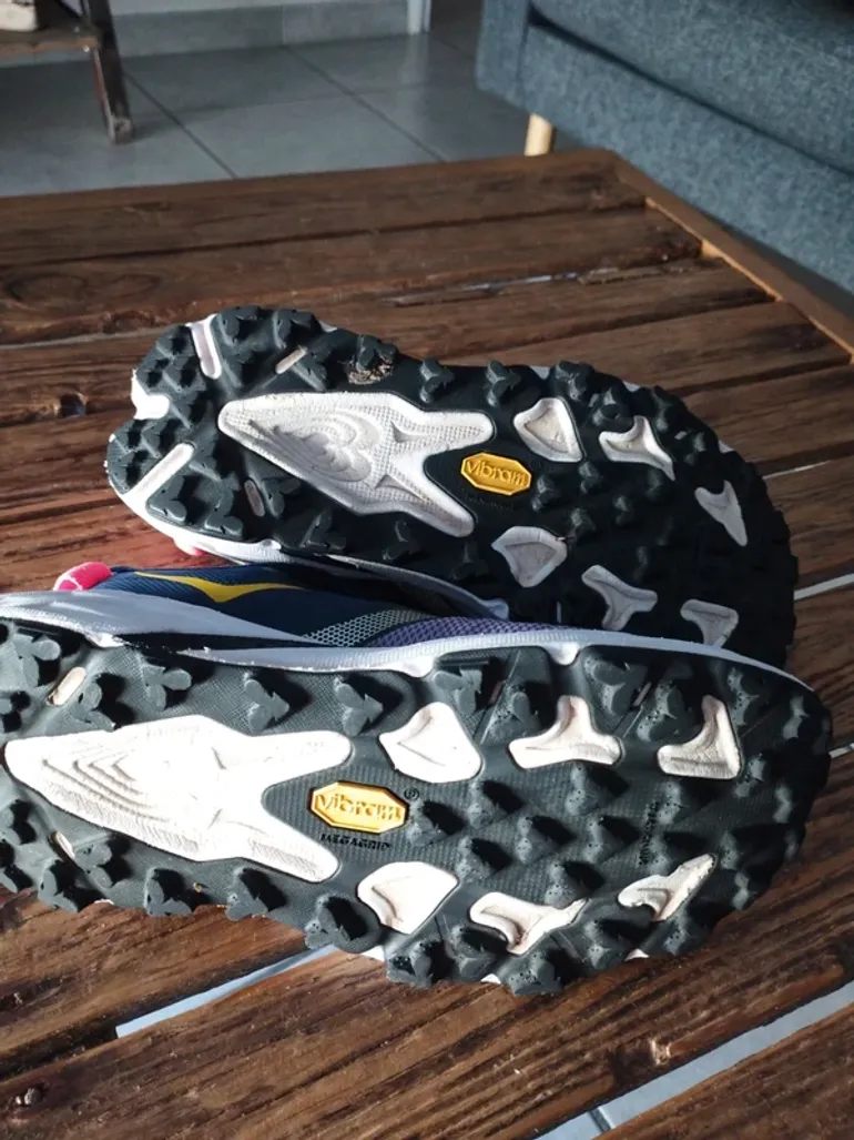 Used Hoka Speedgoat 7 2026 bike — image 4 of 5