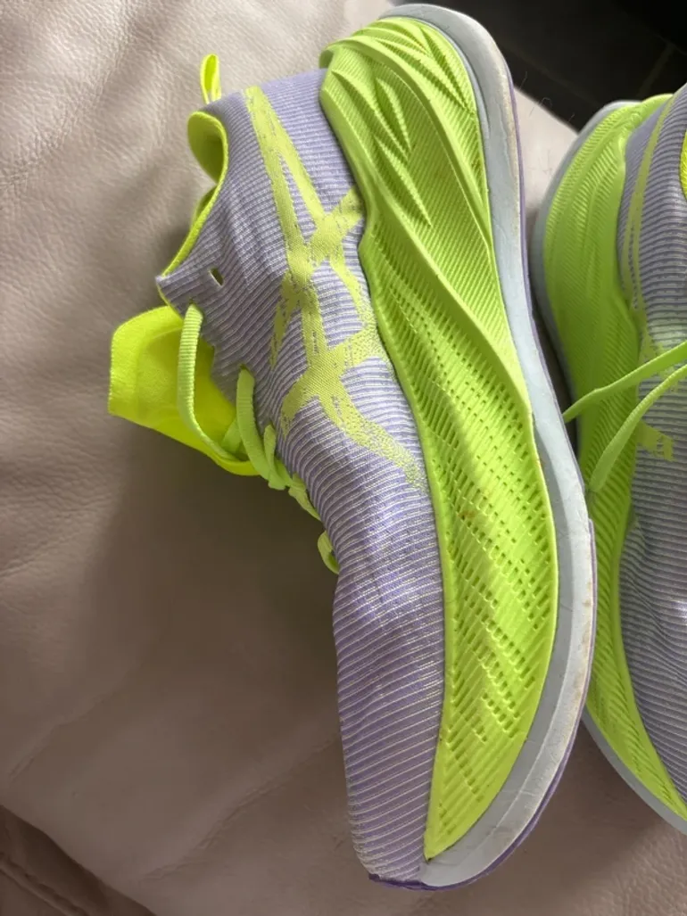 Used Asics Superblast FFTurbo bike — image 5 of 14