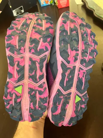 Used Brooks Women Shoes bike — image 4 of 5