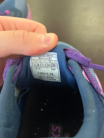 Used Brooks Women Shoes bike — image 5 of 5