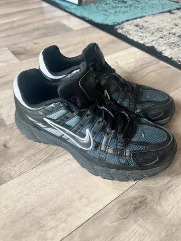 Used Nike Sneaker Sportschuh bike — image 1 of 6