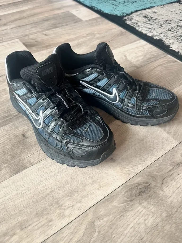 Used Nike Sneaker Sportschuh bike — image 2 of 6