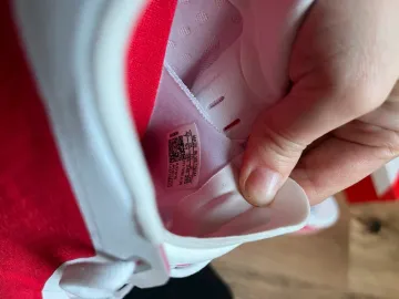 Used Adidas Hyperboost Edge W bike — image 6 of 7