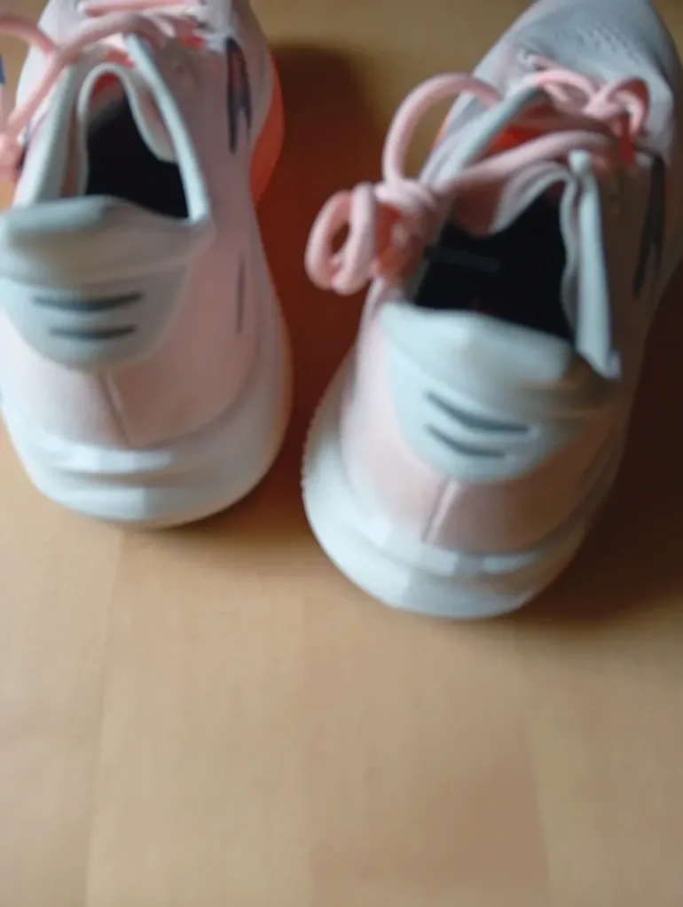Used Brooks Ghost 18 bike — image 4 of 7