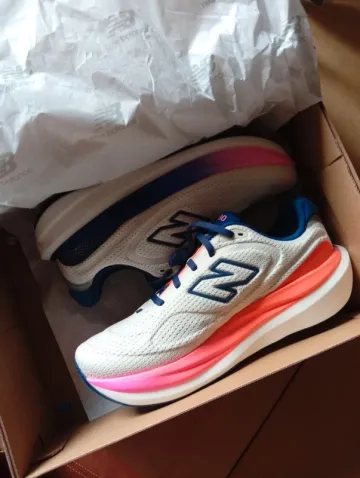 Used New Balance 1080 v15 bike — image 2 of 6