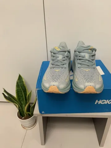 Used Hoka Clifton 9 bike — image 2 of 6