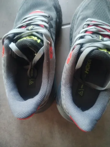 Used Hoka Challenger 7 bike — image 4 of 6
