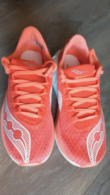 Used Saucony Endorphin Speed 4 bike — image 2 of 12