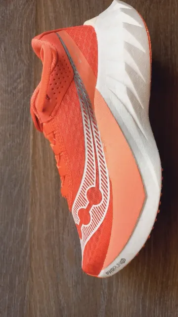 Used Saucony Endorphin Speed 4 bike — image 8 of 12