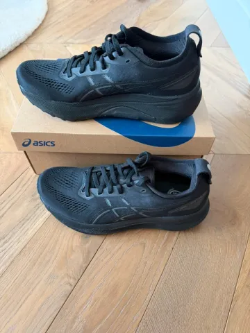 Used Asics Gel-Kayano 31 bike — image 2 of 10