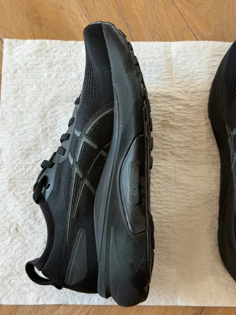 Used Asics Gel-Kayano 31 bike — image 7 of 10
