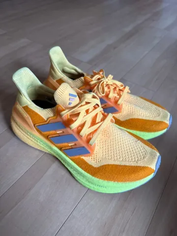 Used Adidas Ultraboost bike — image 2 of 4