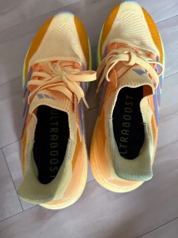 Used Adidas Ultraboost bike — image 3 of 4