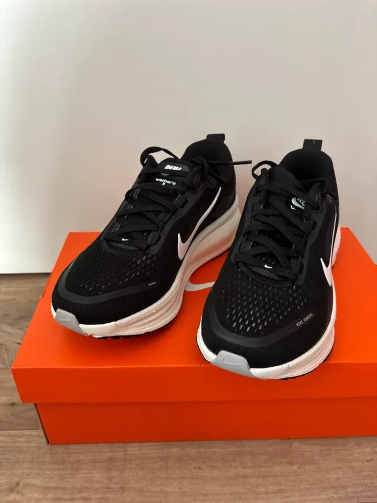 Käytetty Nike Vomero 18 bike — kuva 3 / 7