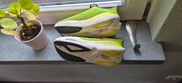 Used Hoka Mach X3 bike — image 3 of 4