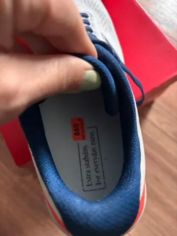 Used New Balance 860 bike — image 2 of 5
