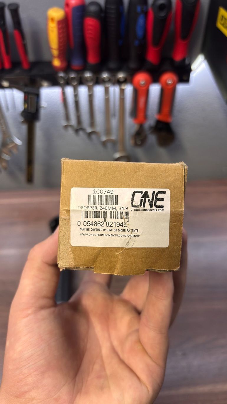 Used Oneup V2 Dropper Post 2024 bike — image 4 of 5