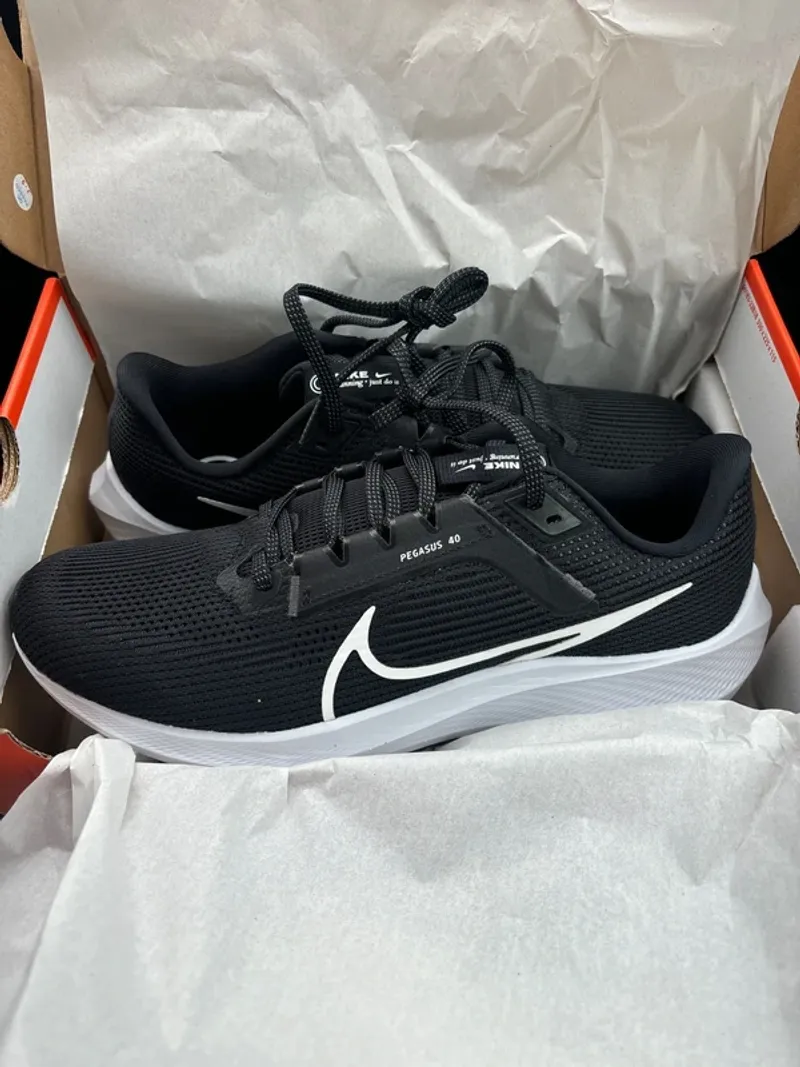 Gebrauchtes Pegasus Air Zoom 40 Running Shoes