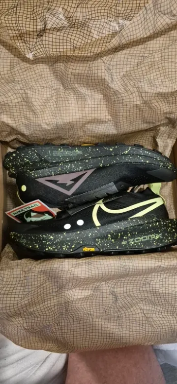 Ideal ZoomX Zegama Trail 2 bike d'occasion — image 7 sur 9