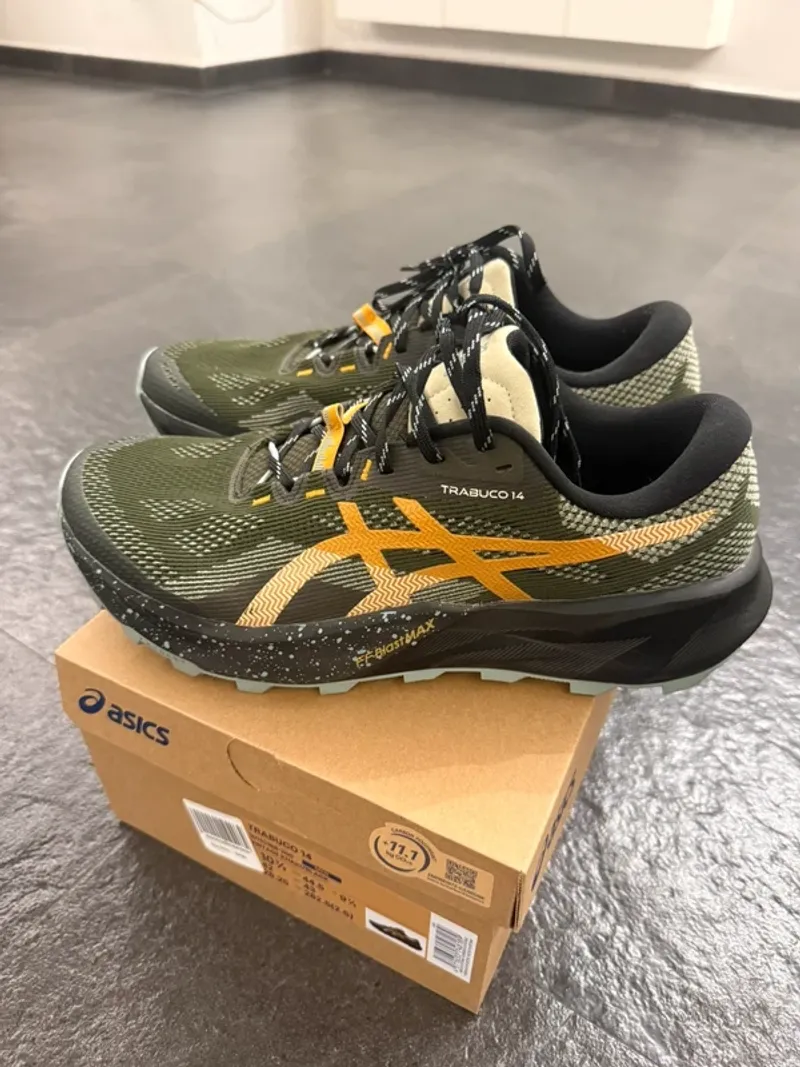 Asics Trabuco 14 Running Shoes d'occasion
