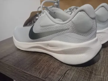 Used Nike Schuhe bike — image 1 of 7