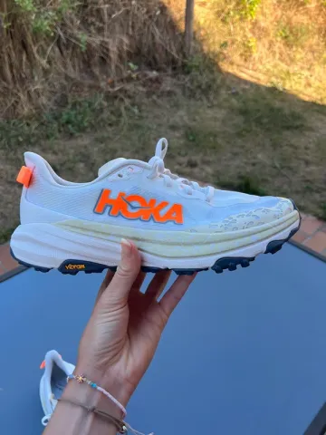 Używany Hoka Speedgoat bike — zdjęcie 2 z 4