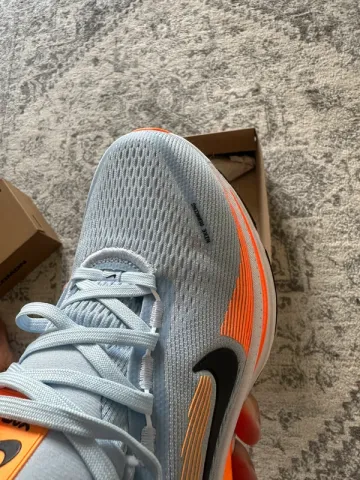 Brugt Nike Vomero 18 bike — billede 9 af 11