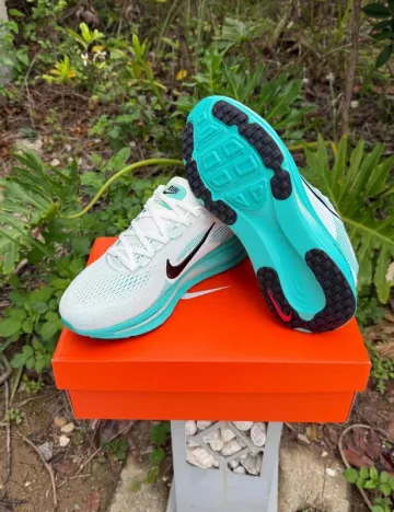 Brugt Nike Vomero 18 bike — billede 5 af 8