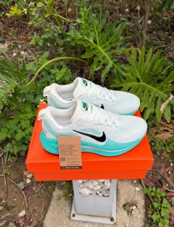 Brugt Nike Vomero 18 bike — billede 3 af 8