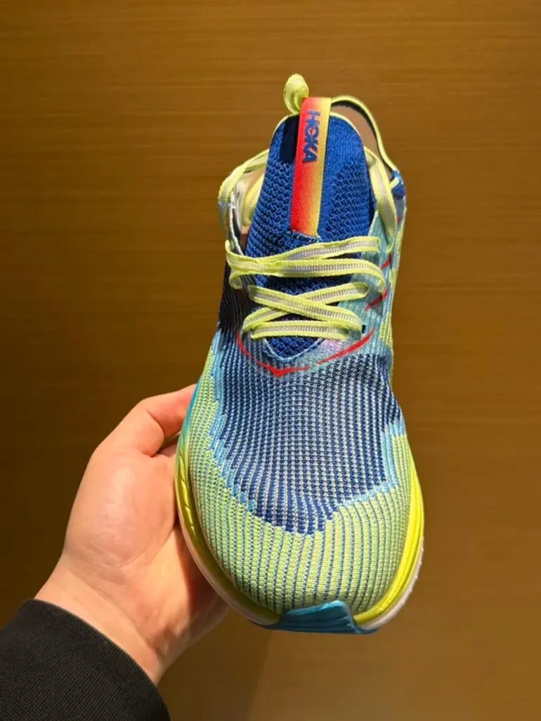 Used Hoka Running Shoes bike — image 2 of 7