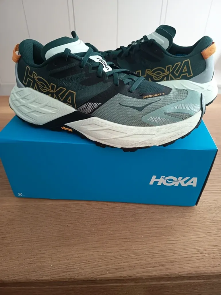 Used Hoka Speedgoat 7 bike — image 2 of 5