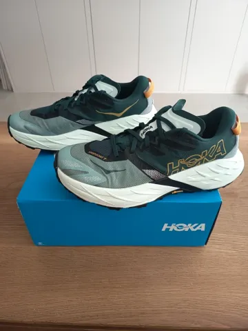 Used Hoka Speedgoat 7 bike — image 1 of 5