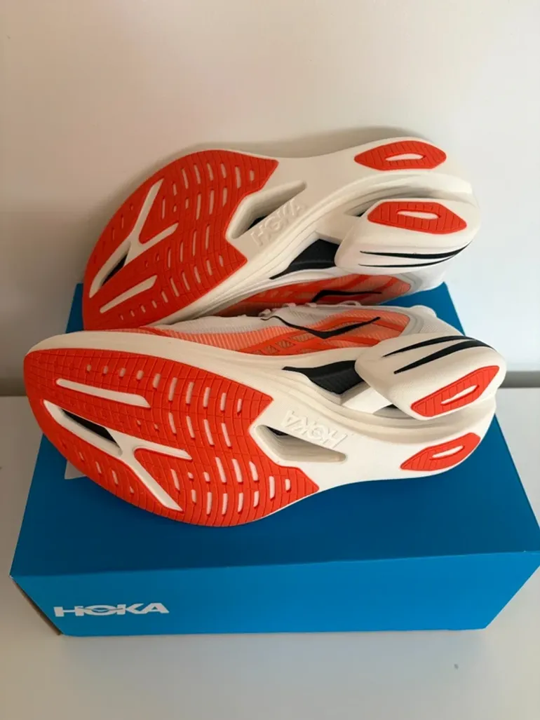 Used Hoka Cielo X1 bike — image 4 of 5