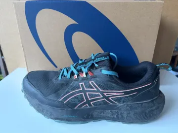 Used Asics Gel Sonoma 8 Gore-Tex bike — image 2 of 7