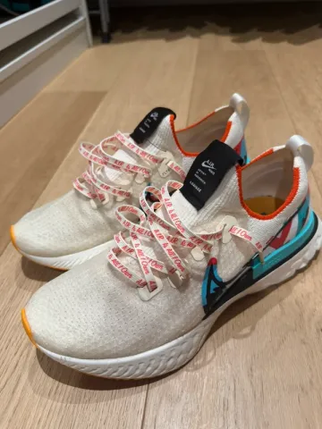 Käytetty Nike React bike — kuva 3 / 5