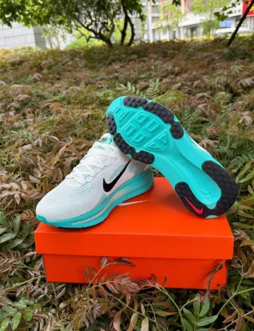 Brugt Nike Vomero 18 bike — billede 5 af 8