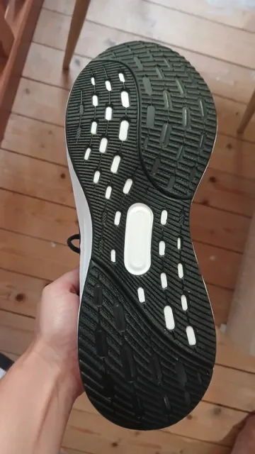Used Adidas Ortholite Running Shoes bike — image 3 of 7