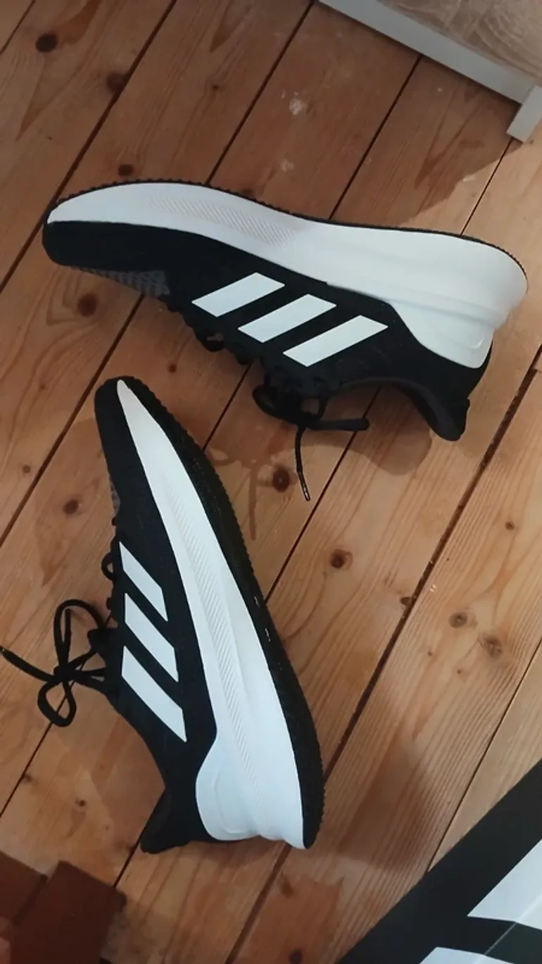 Used Adidas Ortholite Running Shoes bike — image 2 of 7