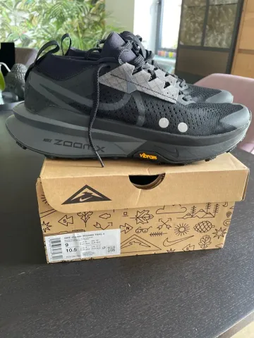 Nike Zegama Trail 2 bike d'occasion — image 1 sur 5