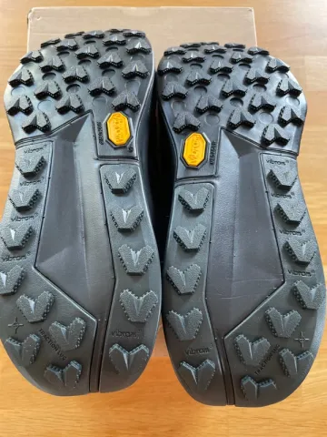Nike Zegama Trail 2 bike d'occasion — image 4 sur 5