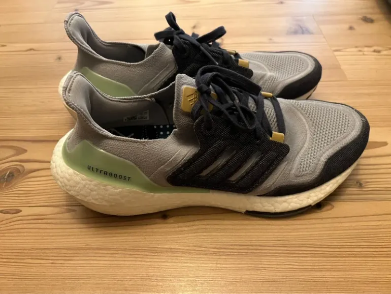 Gebrauchtes Adidas Ultraboost bike — Bild 2 von 2