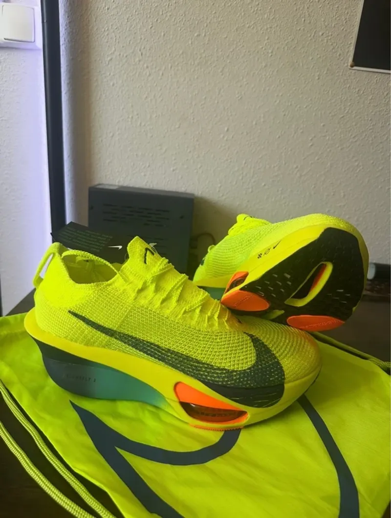 Used Orange Alphafly 3 Running Shoes