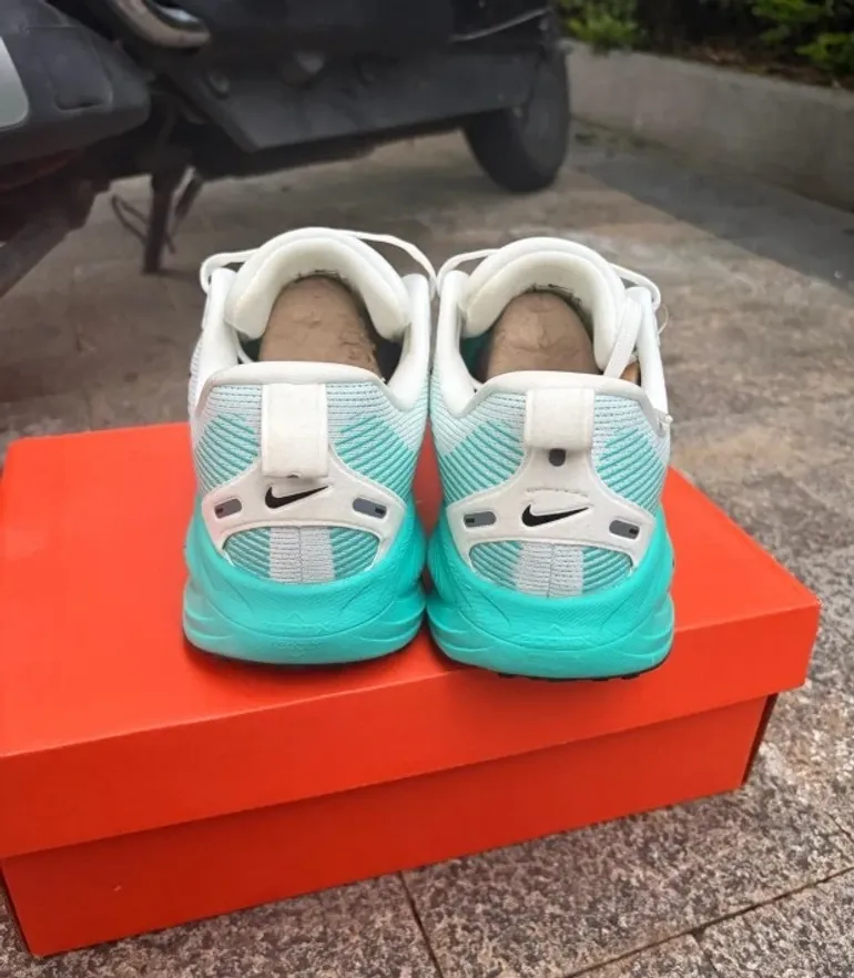Brugt Nike Vomero 18 bike — billede 4 af 7