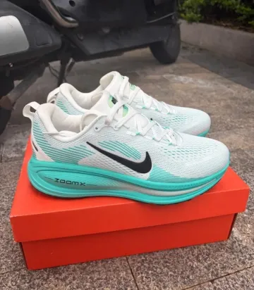 Brugt Nike Vomero 18 bike — billede 1 af 7